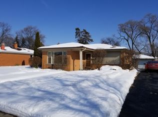 435 S Rush St, Itasca, IL 60143
