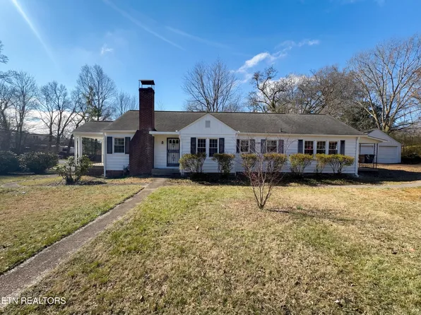 5513 Lake Shore Dr, Knoxville, TN 37920