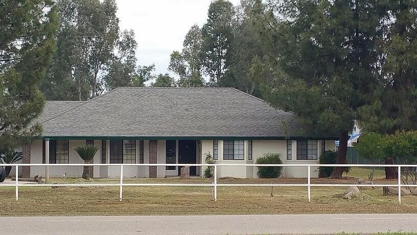 1st image of 37535 Avenue 12