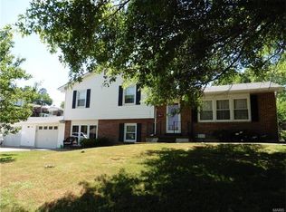 200 S Grand Ave, De Soto, MO 63020