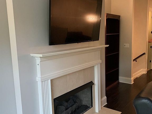 4th image of 69 Town Center Dr NW #16