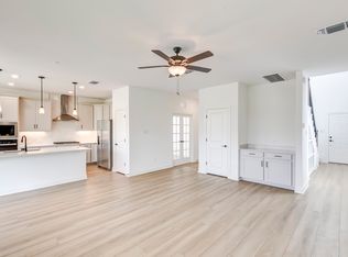 129 Harbors Ln, Leander, TX 78641