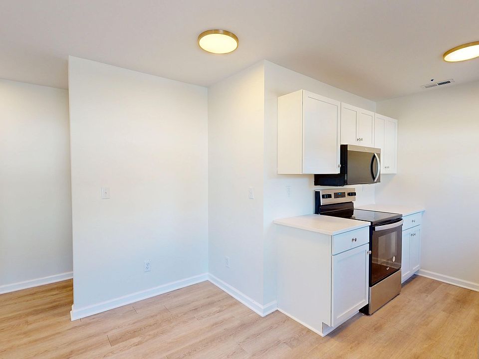 1st image of 744 N 13th St #1