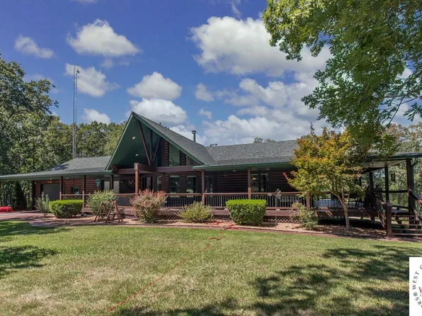 24703 Macks Camp Ave, Warsaw, MO 65355