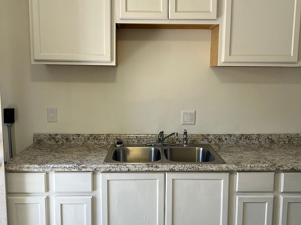 1st image of 1029 Louisiana Blvd SE #C