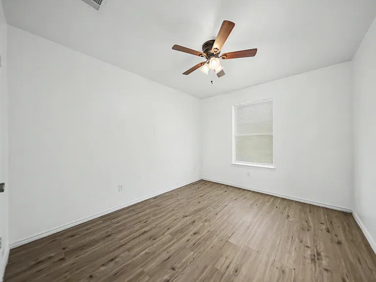 1604 Windward Dr, Killeen — Photo 14