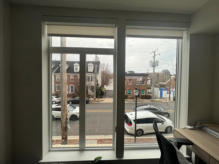 701 N Henry St #218 — Photo 7