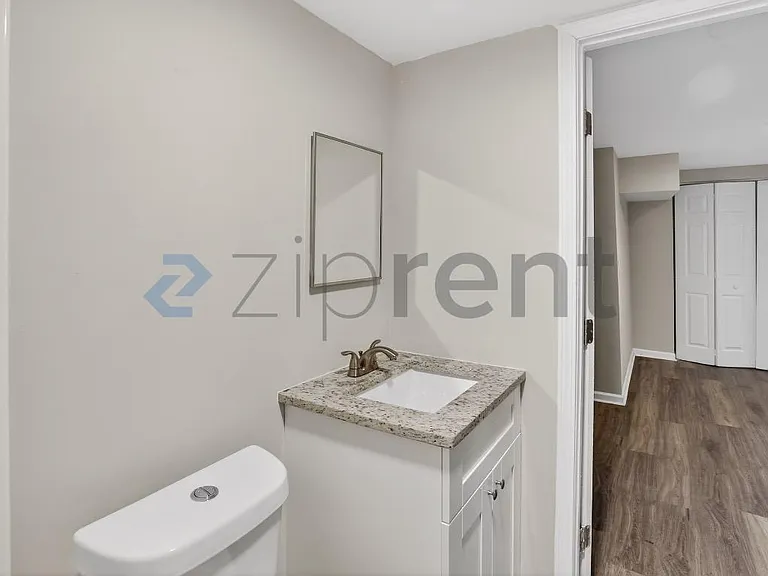 586 Oakside Dr SW #B — Photo 15