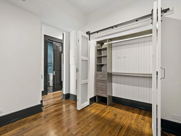 3513 N Sheffield Ave #3 — Photo 23
