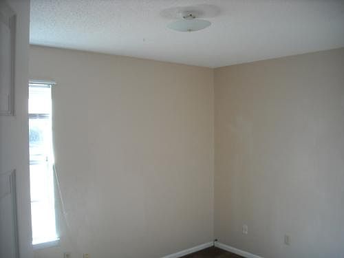 3rd image of 3040 Baronne St