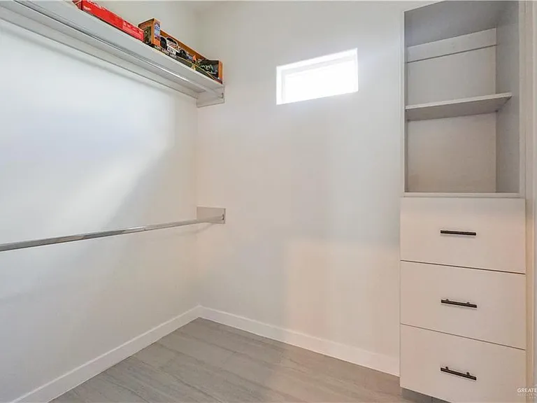 5601 Northwestern Ave #3 — Photo 9