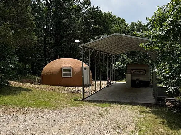 152 Old Spring Rd, Blue Eye, MO 65611