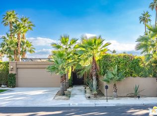 1041 E Christina Way, Palm Springs, CA 92262