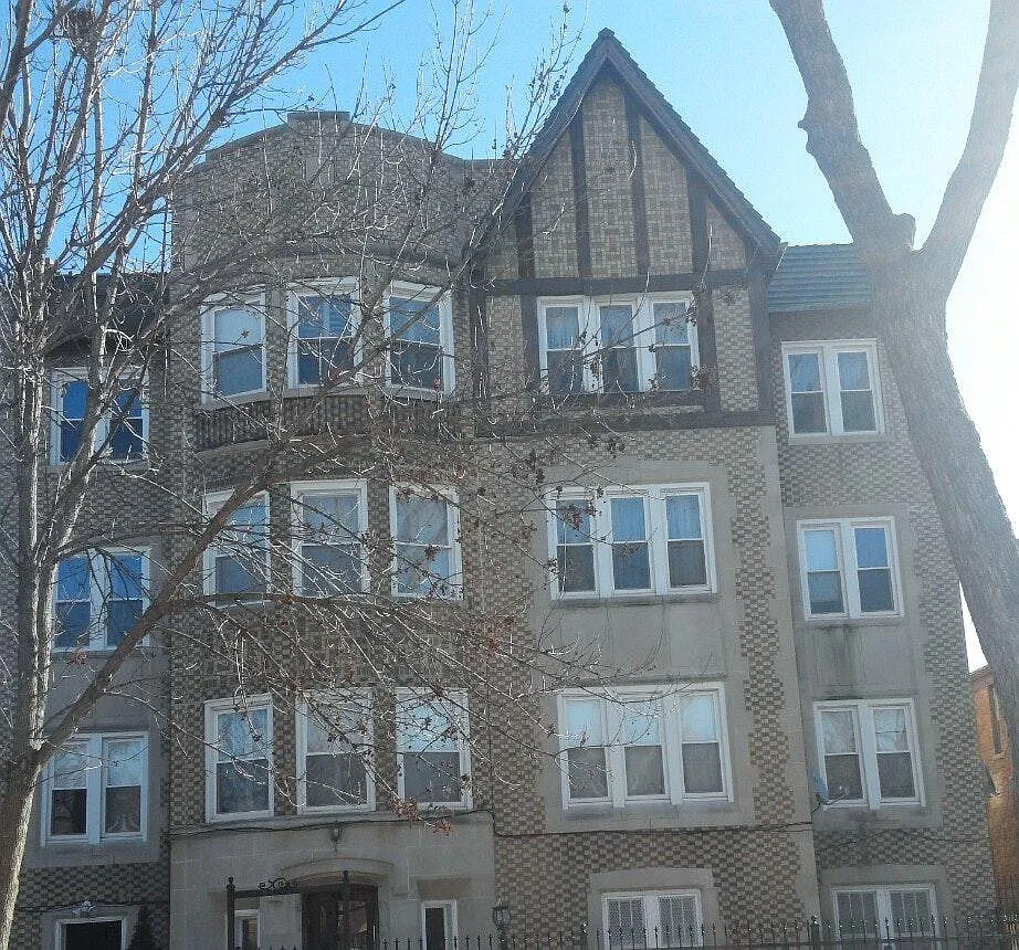 2 bed, 1300 sqft, $1,550 — Photo 1