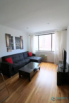 Rented by Property Link Mgmt, LLC | media 29