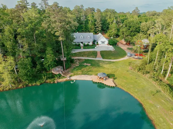 5000 Liberty Rd, Jefferson, TX 75657