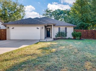 308 Harrison Ln, Hurst, TX 76053