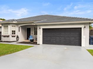 14675 SW 159th Pl, Miami, FL 33196