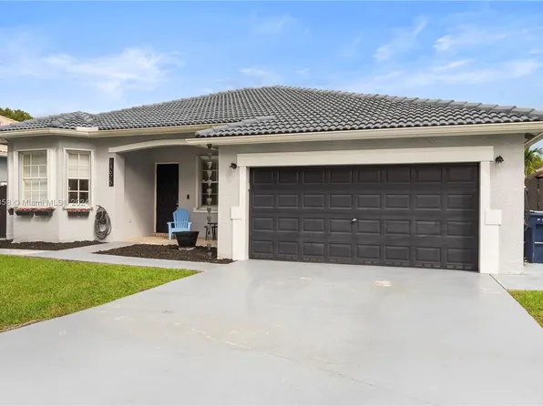 14675 SW 159th Pl, Miami, FL 33196