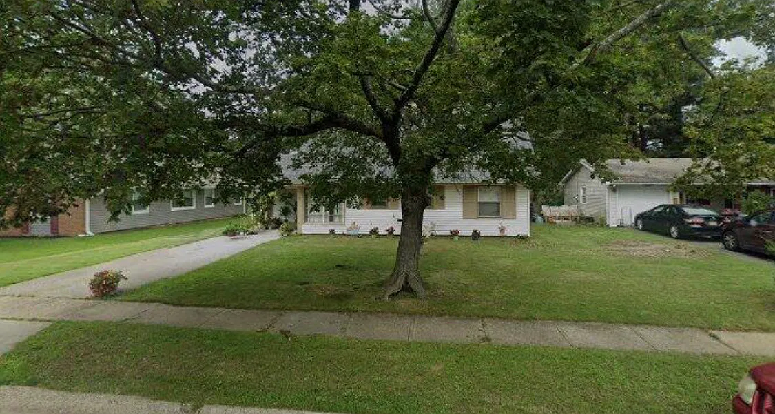 57 Montclair Ln - 1 — Photo 1
