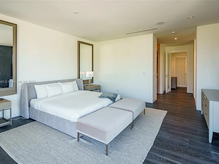 128 Fiesta Way — Photo 31