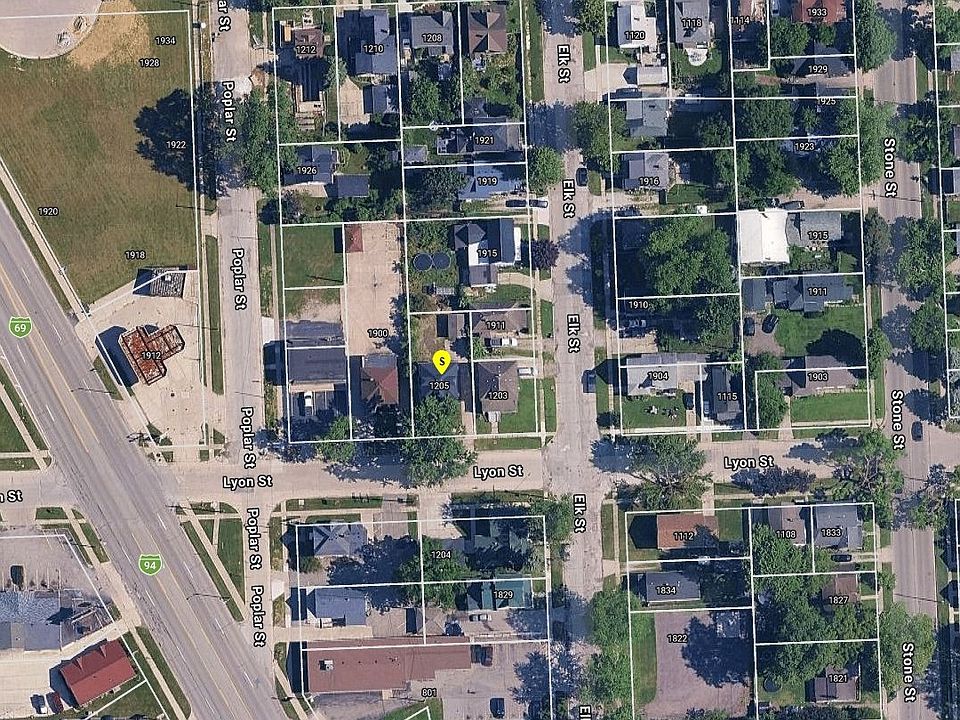 1st image of 1205 Lyon St