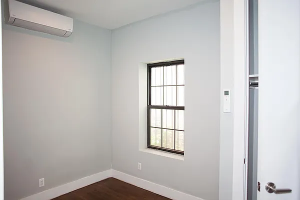 Rented by Brooklyn Group | media 8