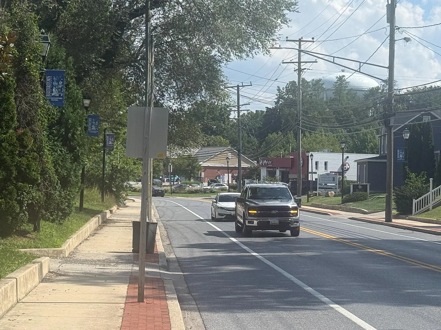 5 bed, 2168 sqft, $3,000 — Photo 4