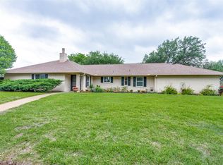 5041 Lake View Cir, North Richland Hills, TX 76180