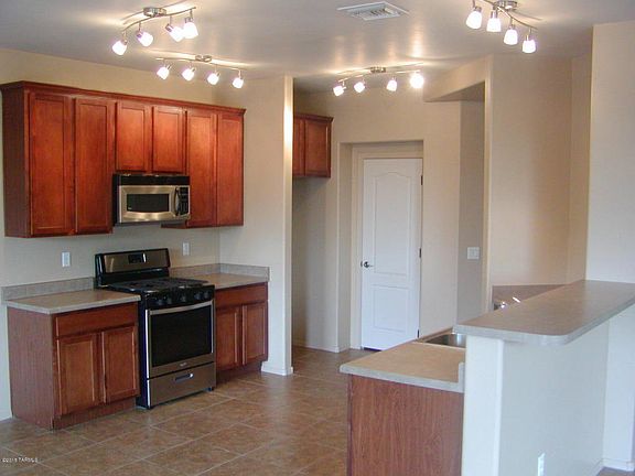 3rd image of 11619 W Minneola Dr