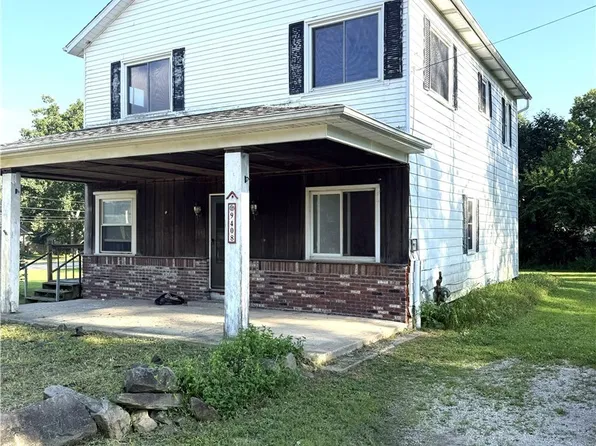 9408 Tallmadge Rd, Diamond, OH 44412