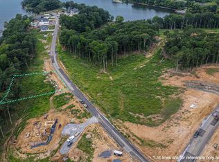 795 Eagle Point Dr, Grand Rivers, KY 42045