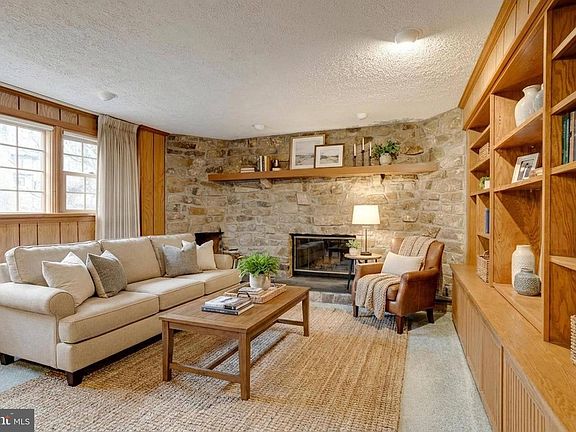 5th image of 9018 Hamilton Dr