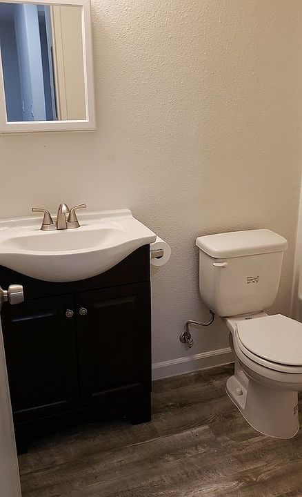 2nd image of 1931 33rd Ave APT 2