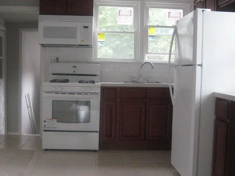 Forklanding Rd — Photo 1
