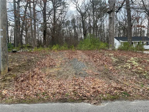 12711 Colonial Ave #3, Chester, VA 23831