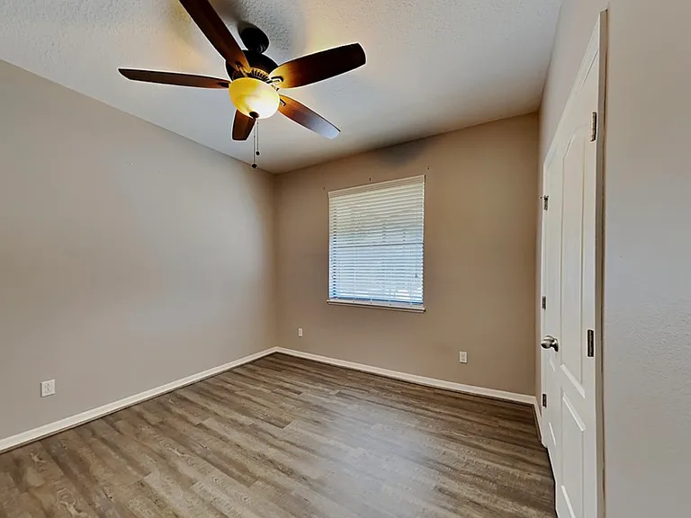 2131 Lacosta Pl — Photo 24