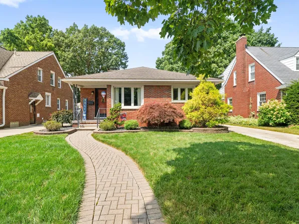 2476 Edgemont St, Trenton, MI 48183