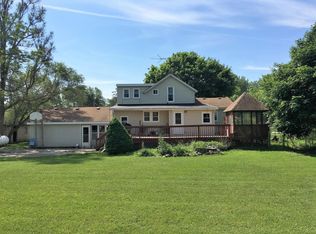1220 S Fletcher Rd, Chelsea, MI 48118