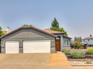 8797 Fallbright Way, Elk Grove, CA 95624