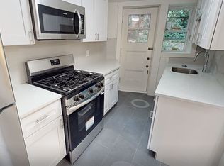 28 Gibson Ter #5, Cambridge, MA 02138