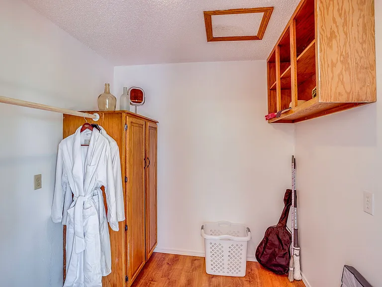 Walkin closet from sunroom