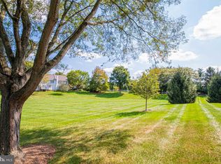 74 Buttonwood Dr, Exton, PA 19341