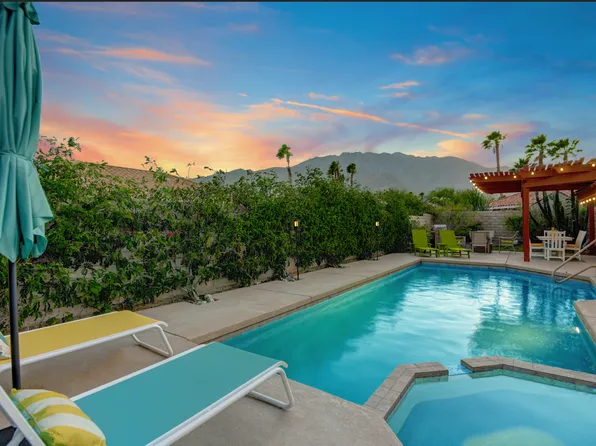 1457 E Adobe Way, Palm Springs, CA 92262