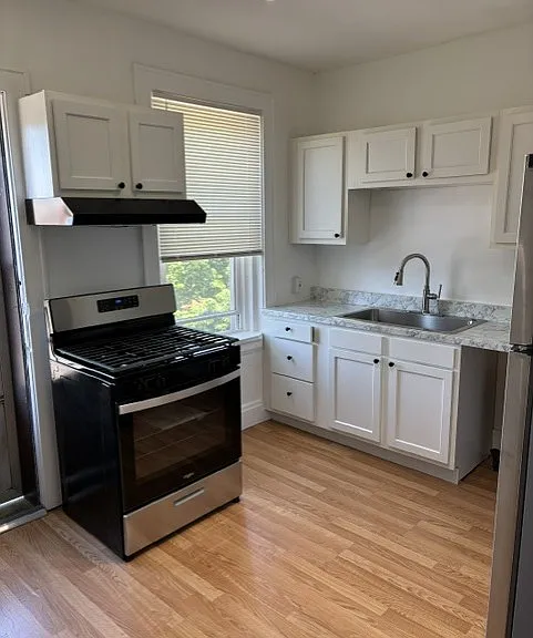 3018 Harrison Ave #16 — Photo 1