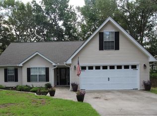 27 Sherwood Ln, Beaufort, SC 29907