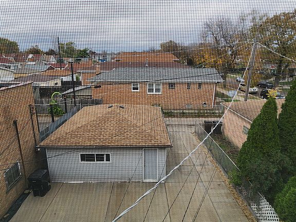 2nd image of 6504 W Diversey Ave