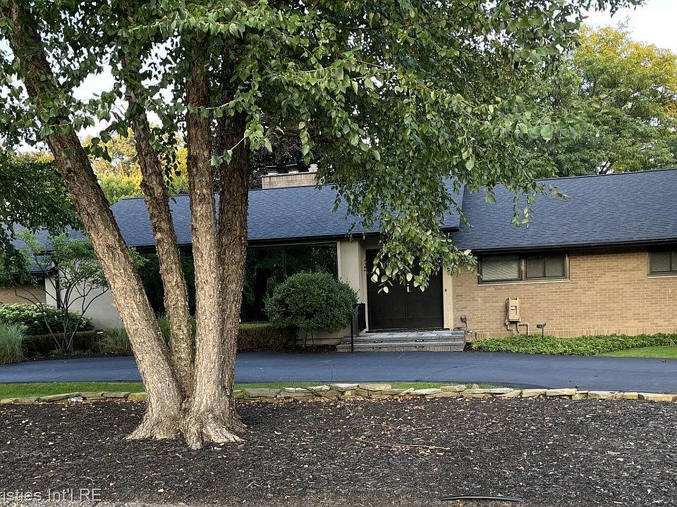 1st image of 1132 Stuyvessant Rd