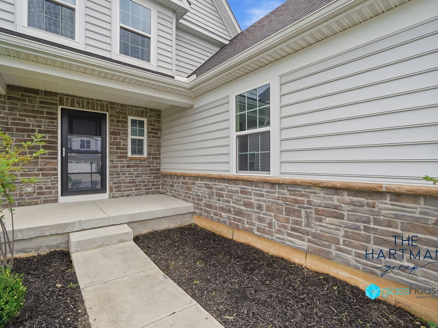 3 bed, 2.5 bath, 1561 sqft, $2,395 — Photo 4