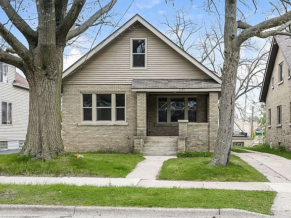 001-Front_View-4078102-medium